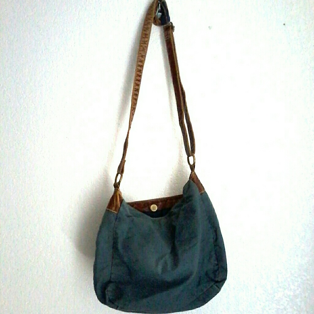 Purse - Picture 2 of 4